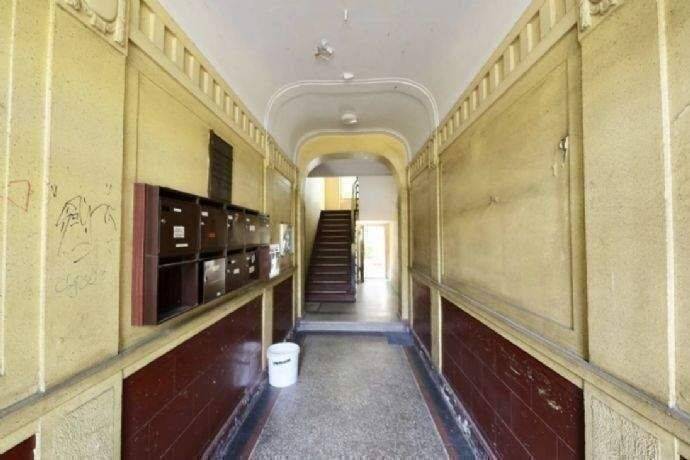GUTER SCHNITT MIT BALKON - ALTBAUCHARAKTER - ZUR ZEIT VERMIETET – Berlin – Vorschaubild 4