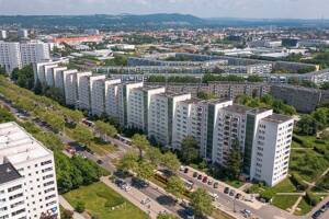 Schöne 3-Zimmerwohnung in oberster Etage – 1239 Dresden – Vorschaubild 2