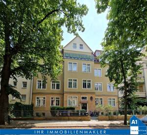 Charmante Dachgeschosswohnung im historischen Mehrfamilienhaus - Paulusviertel Halle