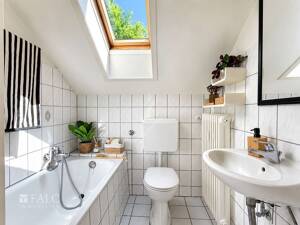 Top-Lage in Essen-Bergerhausen: Charmante 2,5-Zimmer-Wohnung mit Balkon & Stellplatz – 45136 Essen – Vorschaubild 9