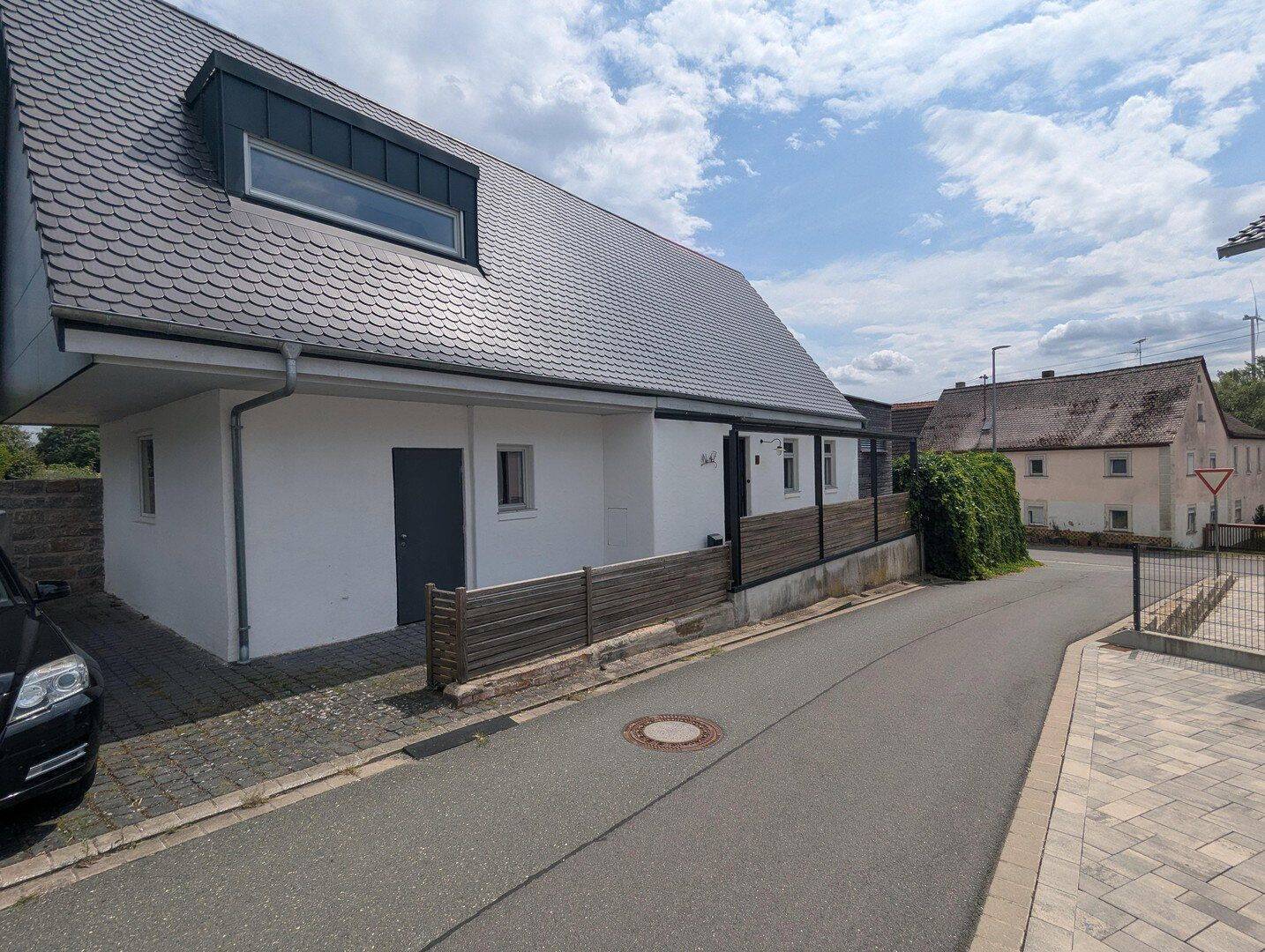 Offen für Angebote: Haus in Burgebrach/Oberköst