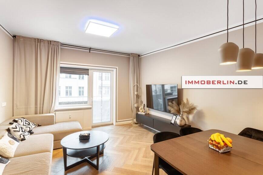 IMMOBERLIN.DE - Exquisit ausgestattete & möblierte Wohnung mit Westloggia – Berlin – Vorschaubild 2