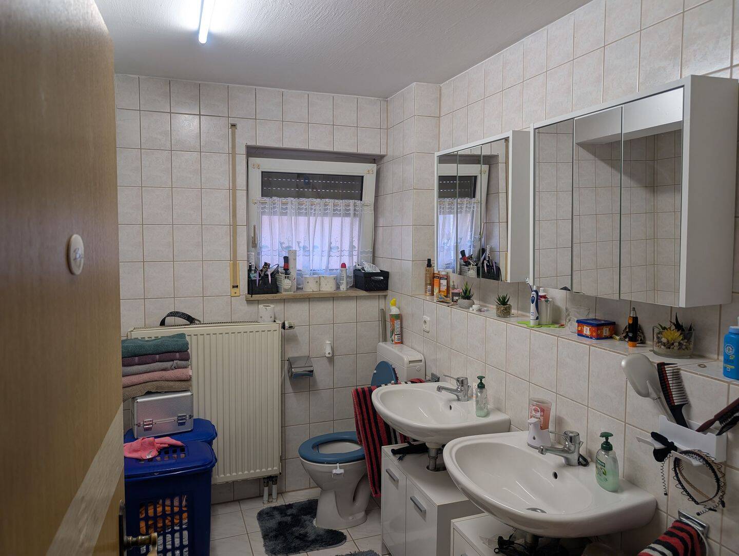 geräumige 3-ZimmerEtagenwohnung mit Balkon Garten Garage – Ergersheim – Vorschaubild 6