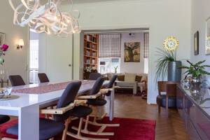 Hochwertiges Einfamilienhaus, 228 Wohnfl., 3 Etg., 5 Schlz., Terrasse, 2 Balkone, 3 Bäder & Sauna – 44141 Dortmund – Vorschaubild 7