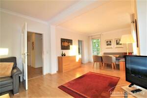1872024 HomeCompany Dresden Möbliert/Furnished liebevoll gestaltetes 2-Zimmer Apartment Nähe Zentrum! Aufzug und Balkon max. 3 Personen – 1277 Dresden – Vorschaubild 6
