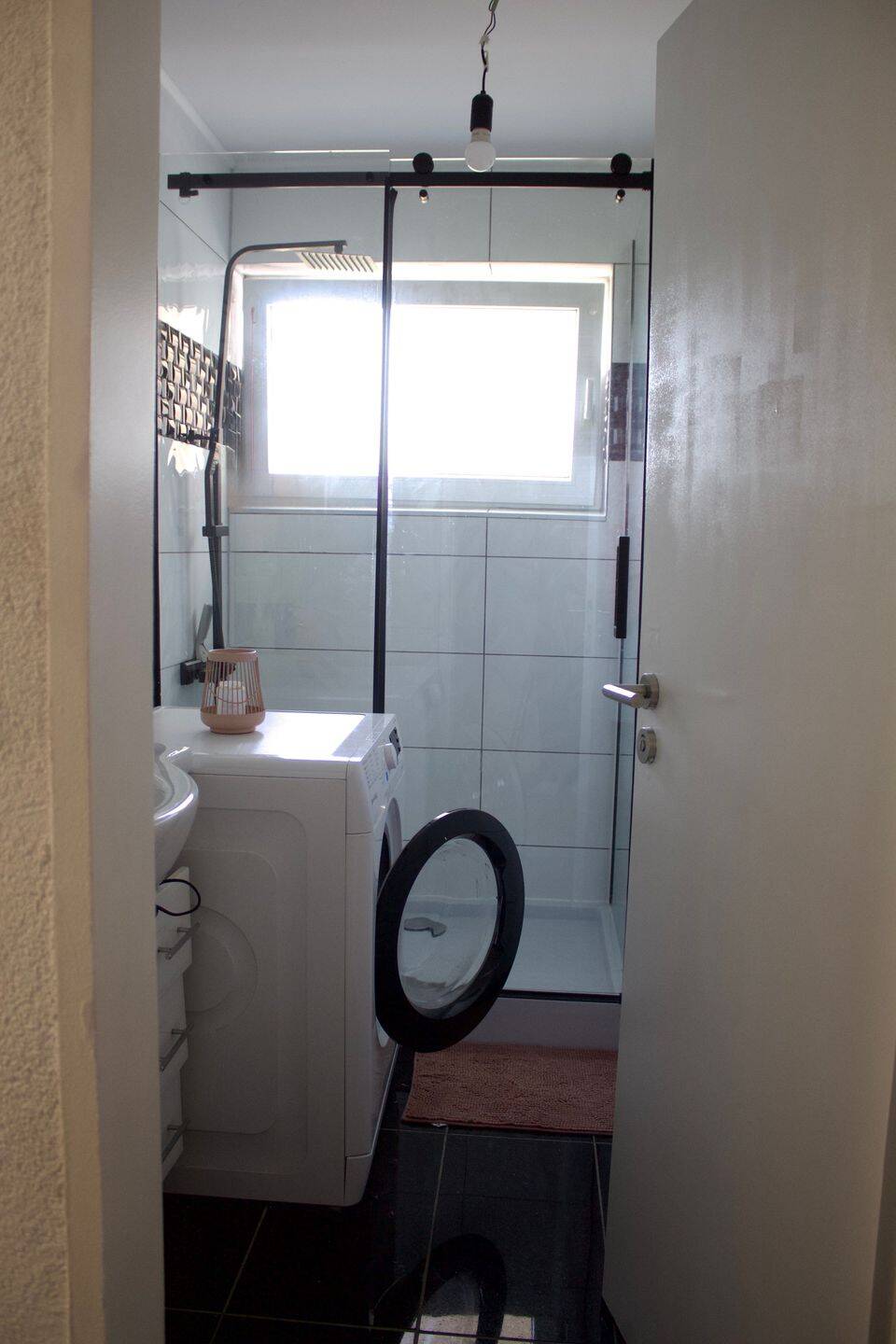Helle 3,5 Zimmer Wohnung mit Balkon+Garage – Heilbronn – Vorschaubild 8