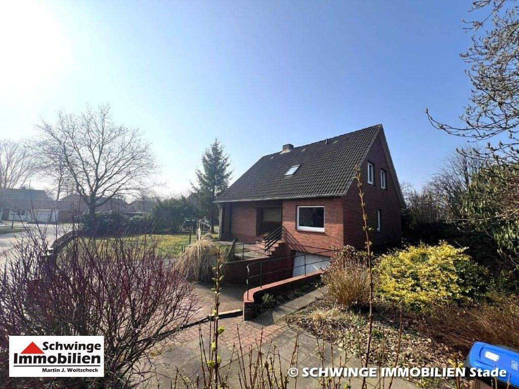 Zweifamilienhaus 134 m² mit tollem 800 m² Eckgrundstück in Hammah zu verkaufen. – Hammah – Vorschaubild 7