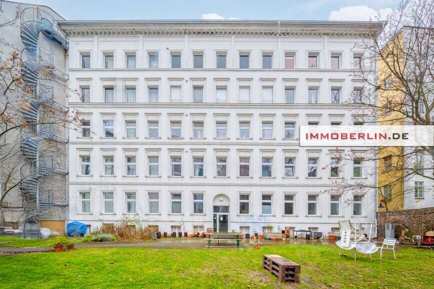 IMMOBERLIN.DE - Sympathische Altbauwohnung mit großer Westterrasse & kleinem Garten – Berlin – Vorschaubild 7