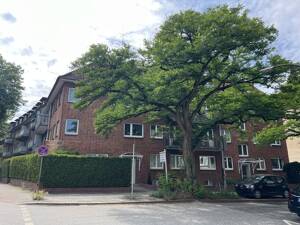 Gemütliche 2-Zimmer-Dachgeschoss-Maisonette-Wohnung mit Spitzboden am grünen Villenviertel – 22043 Hamburg – Vorschaubild 2