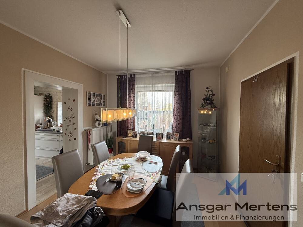 (M)EIN Zweifamilienhaus in MG-Kothausen 2 Wohneinheiten auf 120 m² inkl. Doppelgarage & Gartenoase – Mönchengladbach – Vorschaubild 4