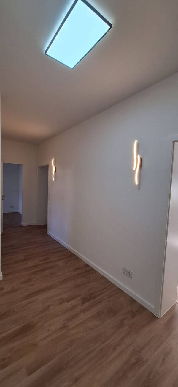 Erdgeschosswohnung in 08058 Zwickau mit 107 m² kaufen