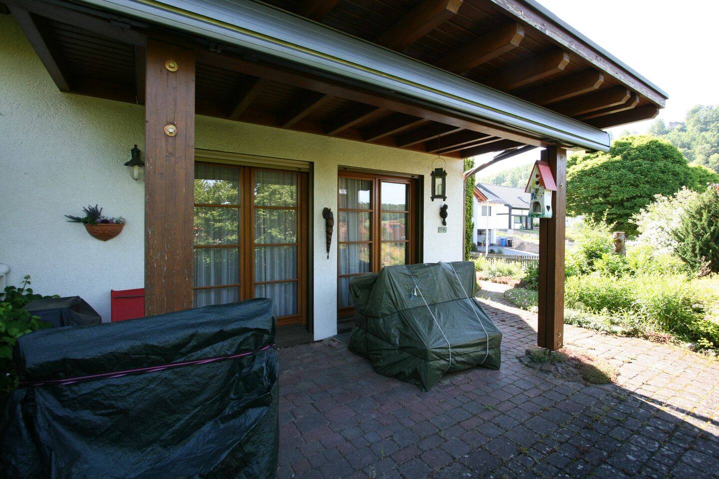 Zweifamilienhaus - Hochwertiges Weberhaus mit Traumgrundstück in bester Lage von Henneberg – Henneberg – Vorschaubild 6