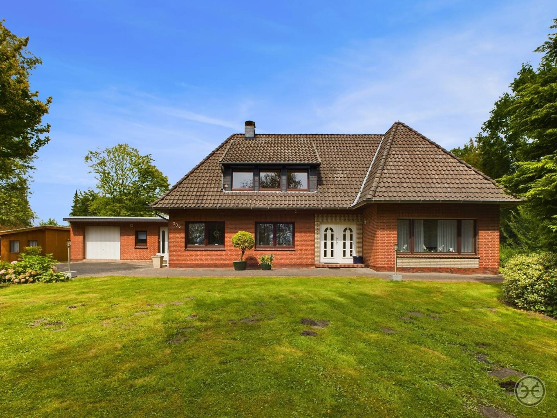 Mehrfamilienhaus in 26131 Oldenburg mit 236,67 m² kaufen