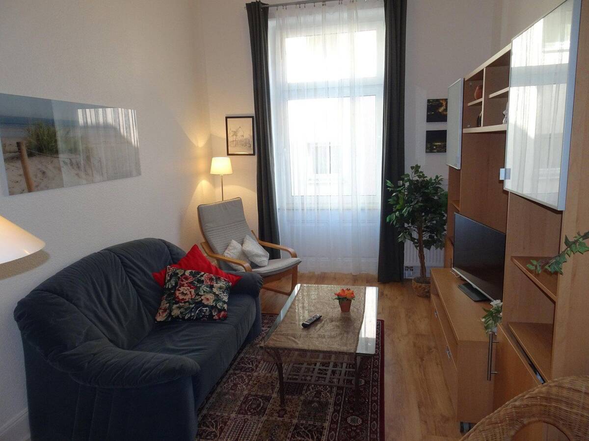 2 Zimmer-Wohnung in zentraler Lage in Frankfurt Sachsenhausen – 60594 Frankfurt am Main – Bild 1 von 9