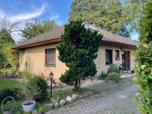 Mehr Platz als gedacht - Bungalow mit ausgebautem Dachboden in Ofenerdiek – 26125 Oldenburg – Vorschaubild 2