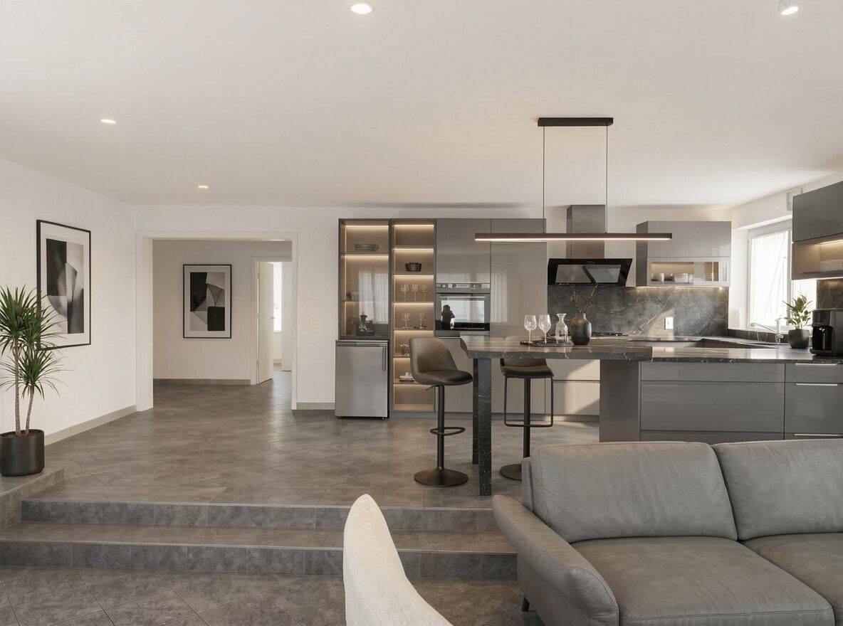 Großzügiges Wohnen auf einer Ebene - 5-Zimmer-Wohnung mit Wintergarten und sonnigem Garten