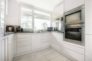 Sofort bezugsfrei: Großzügige, moderne 3-Zimmer-Wohnung mit 2 Loggien und Garage in ruhiger Bestlage – 40474 Düsseldorf – Vorschaubild 8