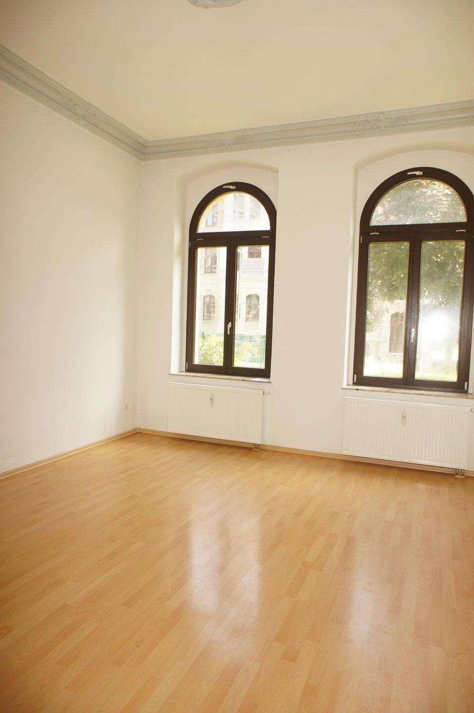 2. OG mit Lift - Balkon an der Küche - nur Wohnzi. straßenseitig! – Chemnitz – Vorschaubild 3