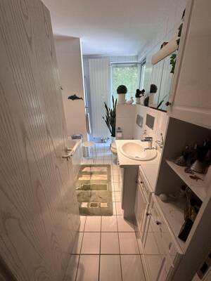 Zwei-Raum-Wohnung im Grünen/citynah (ohne Provision, inkl. Kfz-Stellplatz) – 39112 Magdeburg – Vorschaubild 7