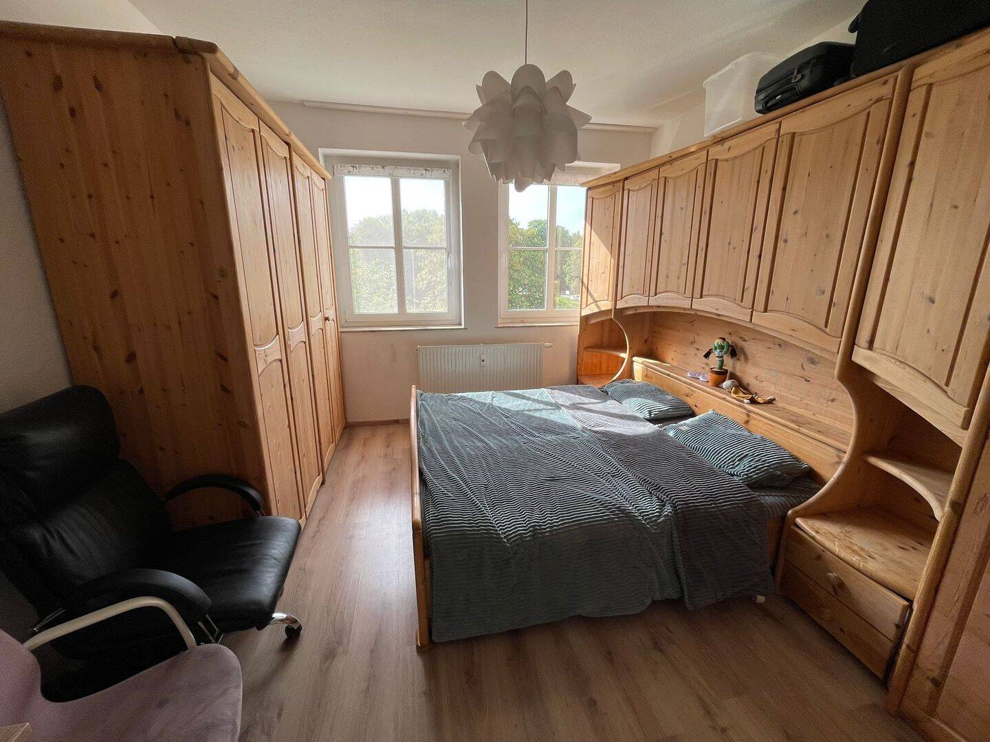 Nachmieter gesucht! Gemütliche 3-Zimmer-Wohnung mit Balkon & EBK im Lutherviertel – Chemnitz – Vorschaubild 2