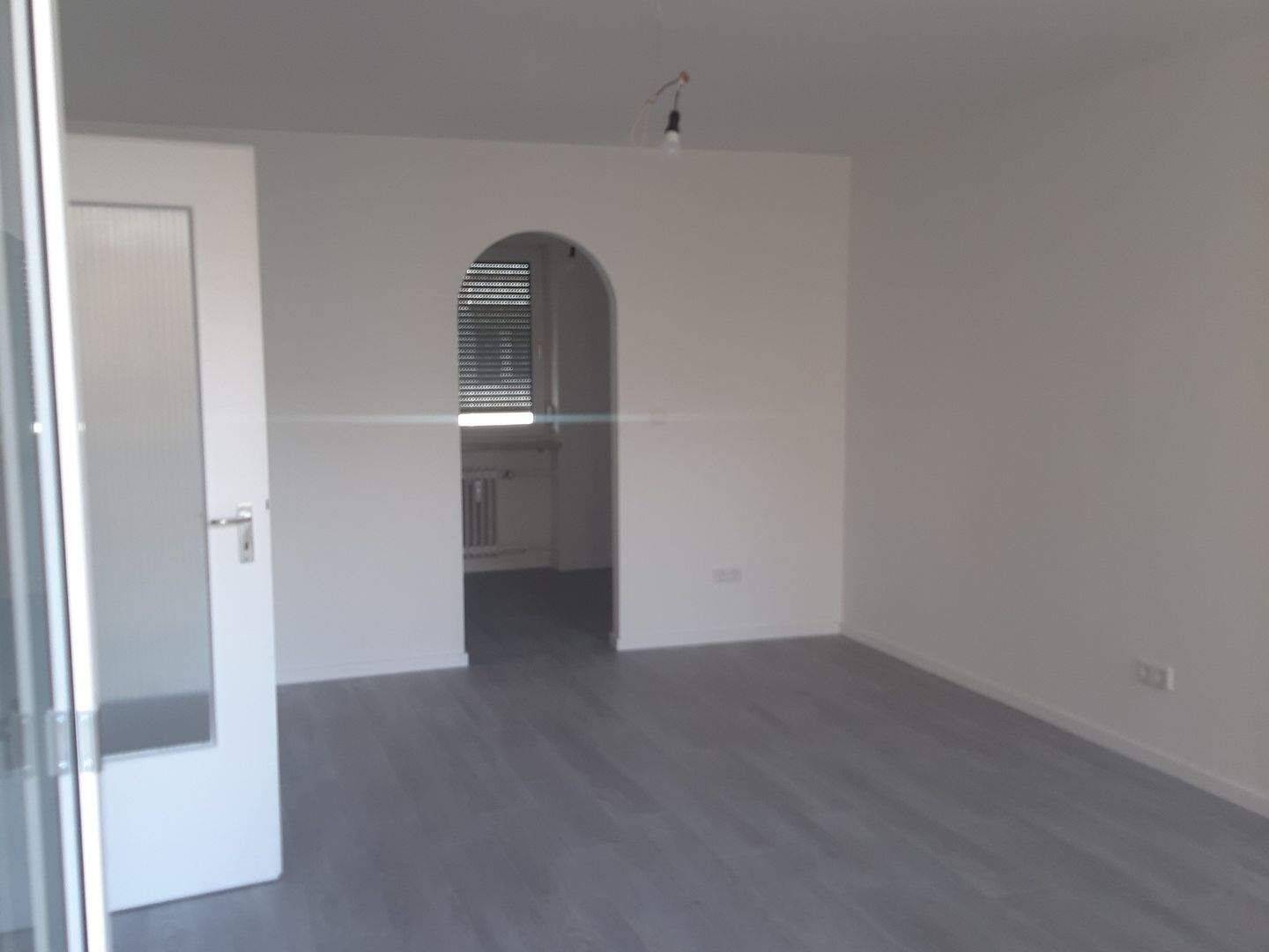 Nbg-Südstadt: moderne 1,5-Zi.-Whg. mit Balkon