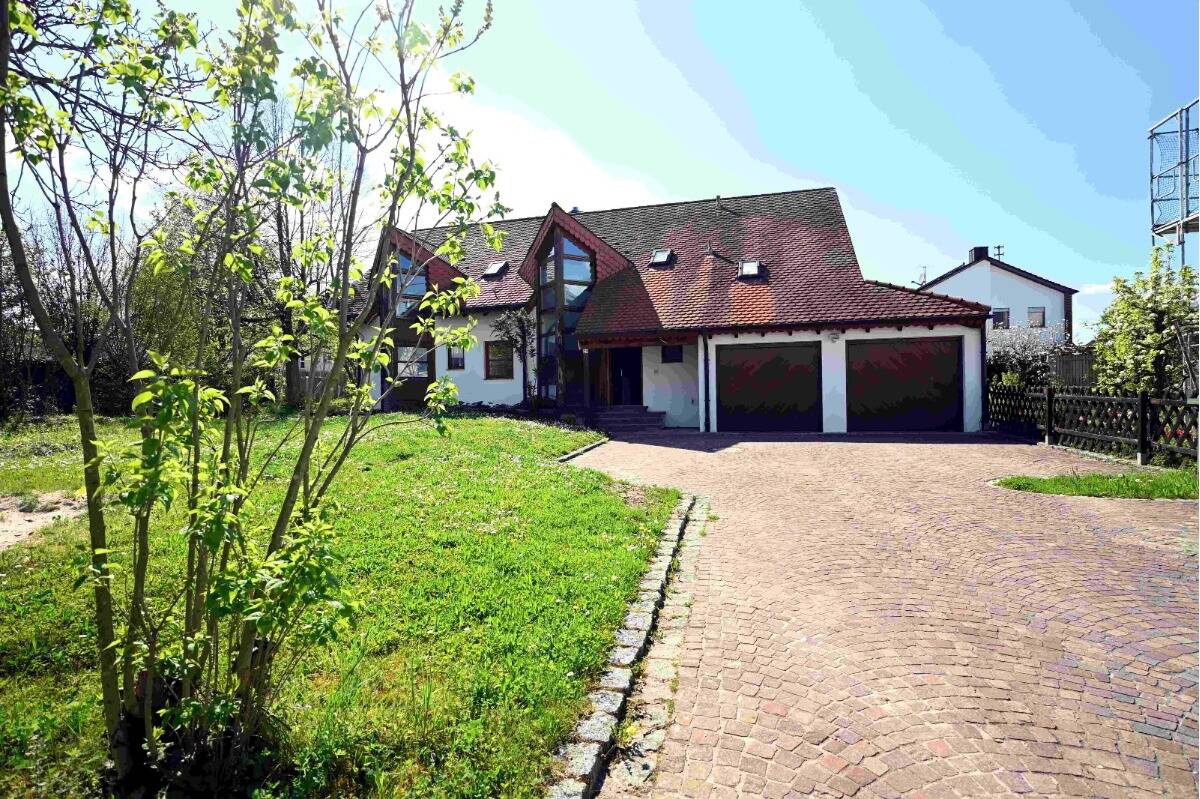 Du suchst viiiiel Platz? Drinnen wie draußen? Gefunden! – Vaihingen an der Enz – Bild 1 von 9