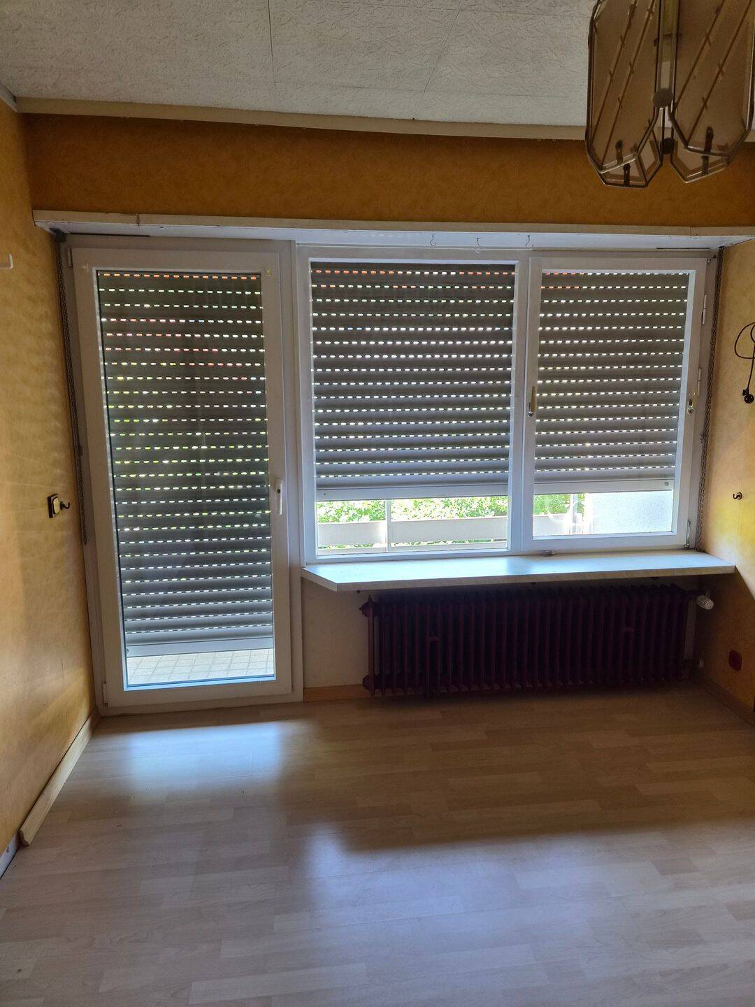 Geräumiges Familienhaus mit Terrasse und Balkon in Saarbrücken, Gersweiler – Saarbrücken – Vorschaubild 7