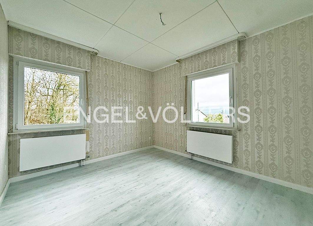 Einfamilienhaus mit 7 Zimmern in Waldrandlage – Usingen – Vorschaubild 9