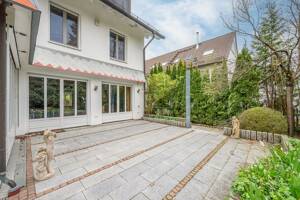AIGNER - Stilvolles Einfamilienhaus in Bestlage von Harlaching – 81547 München – Vorschaubild 4