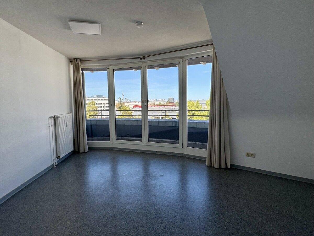 Penthouse-Feeling in 3-Zimmer-Wohnung - ideal zur WG-Vermietung oder Selbstnutzung – 68199 Mannheim – Bild 1 von 9