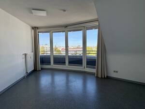 Penthouse-Feeling in 3-Zimmer-Wohnung - ideal zur WG-Vermietung oder Selbstnutzung
