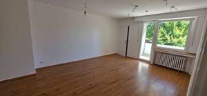 Renovierte 3-Zimmer-Wohnung mit Parkplatz!