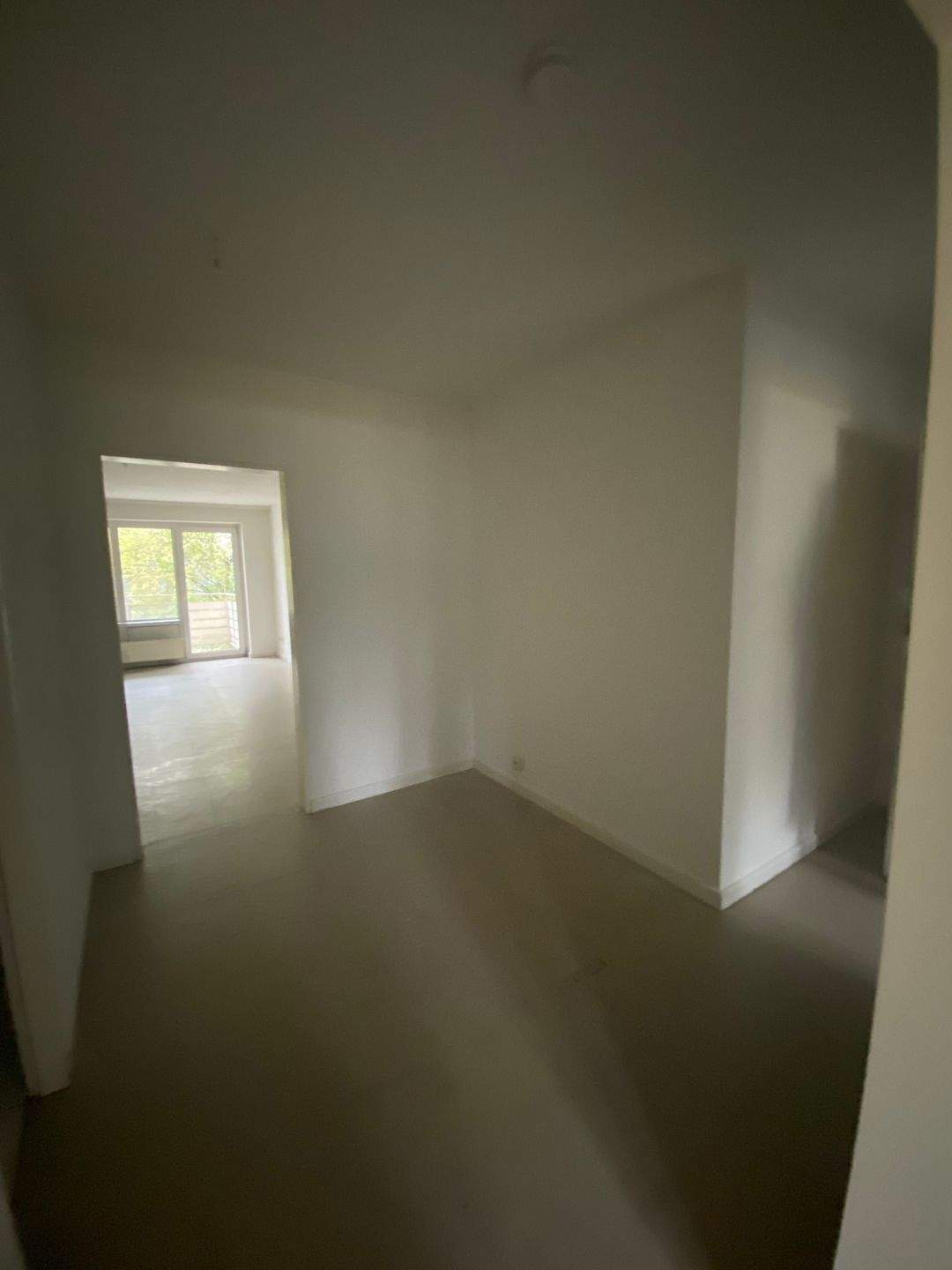 Schöne 2-Zimmer Wohnung in Parknähe – Hamburg – Vorschaubild 6