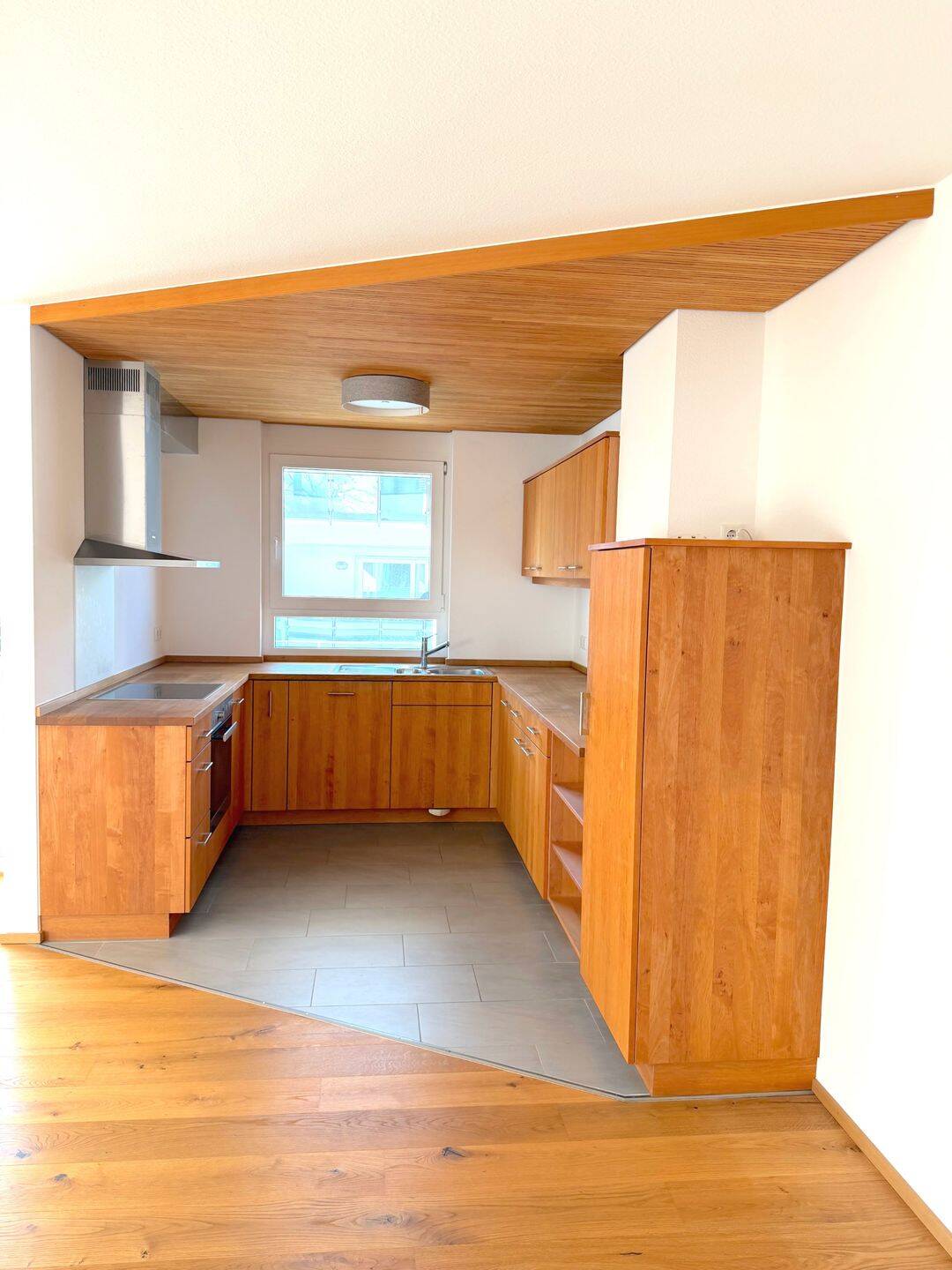 Neuwertige 4-Zimmer Wohnung mit EBK + TG-Stpl. im Freiburger Osten – Freiburg im Breisgau – Vorschaubild 5