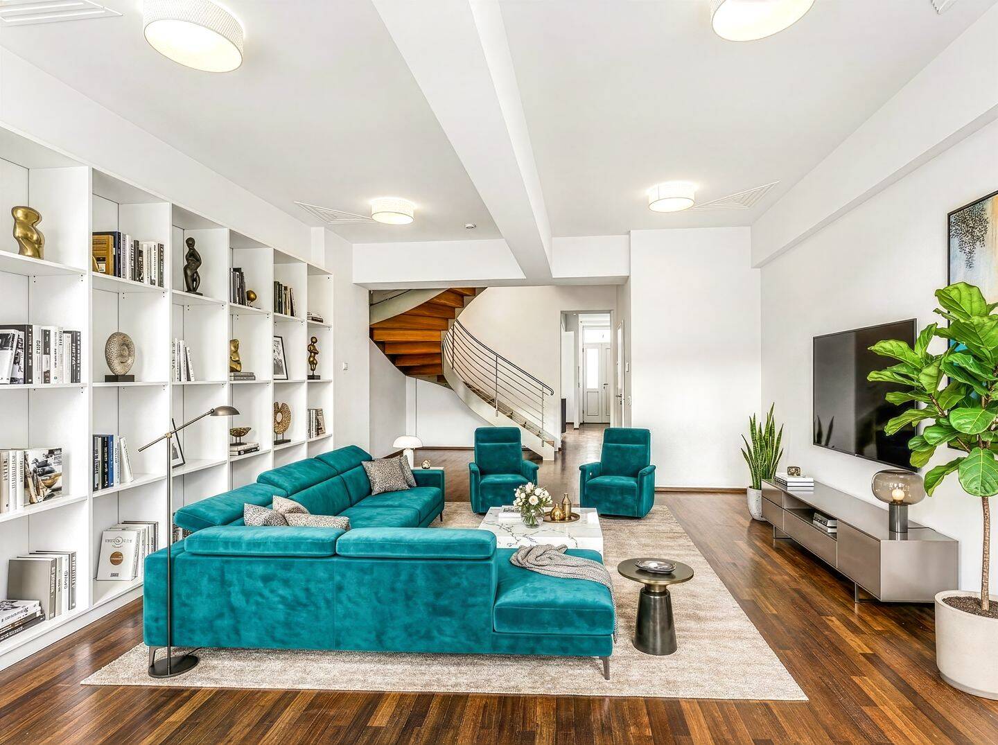 Großzügige Maisonette mit 5 Zimmern, Südterrasse und Tiefgarage – Berlin – Bild 1 von 9