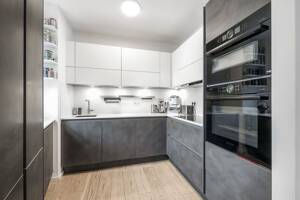Neuwertige 5-Zimmer-Terrassen-Wohnung auf zwei Ebenen in München - Baumkirchen Mitte – 81673 München – Vorschaubild 7
