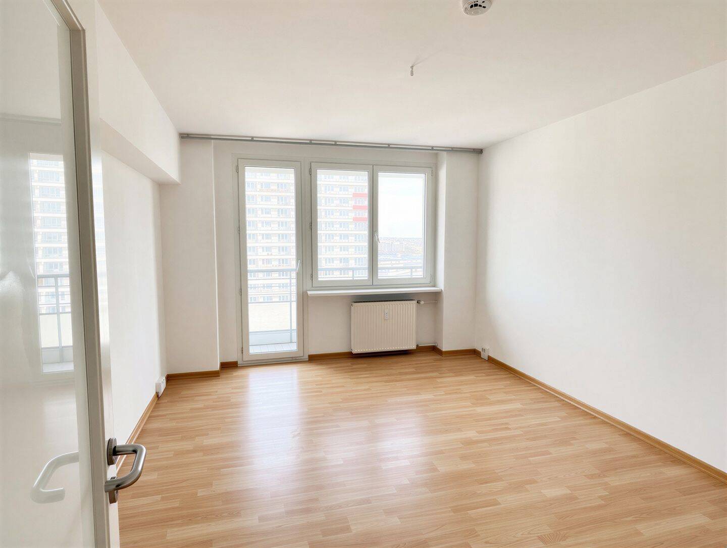 Skyline Living in Berlin-Mitte, großzügige 3-Zimmer-Wohnung mit spektakulärem Ausblick – Berlin – Vorschaubild 8