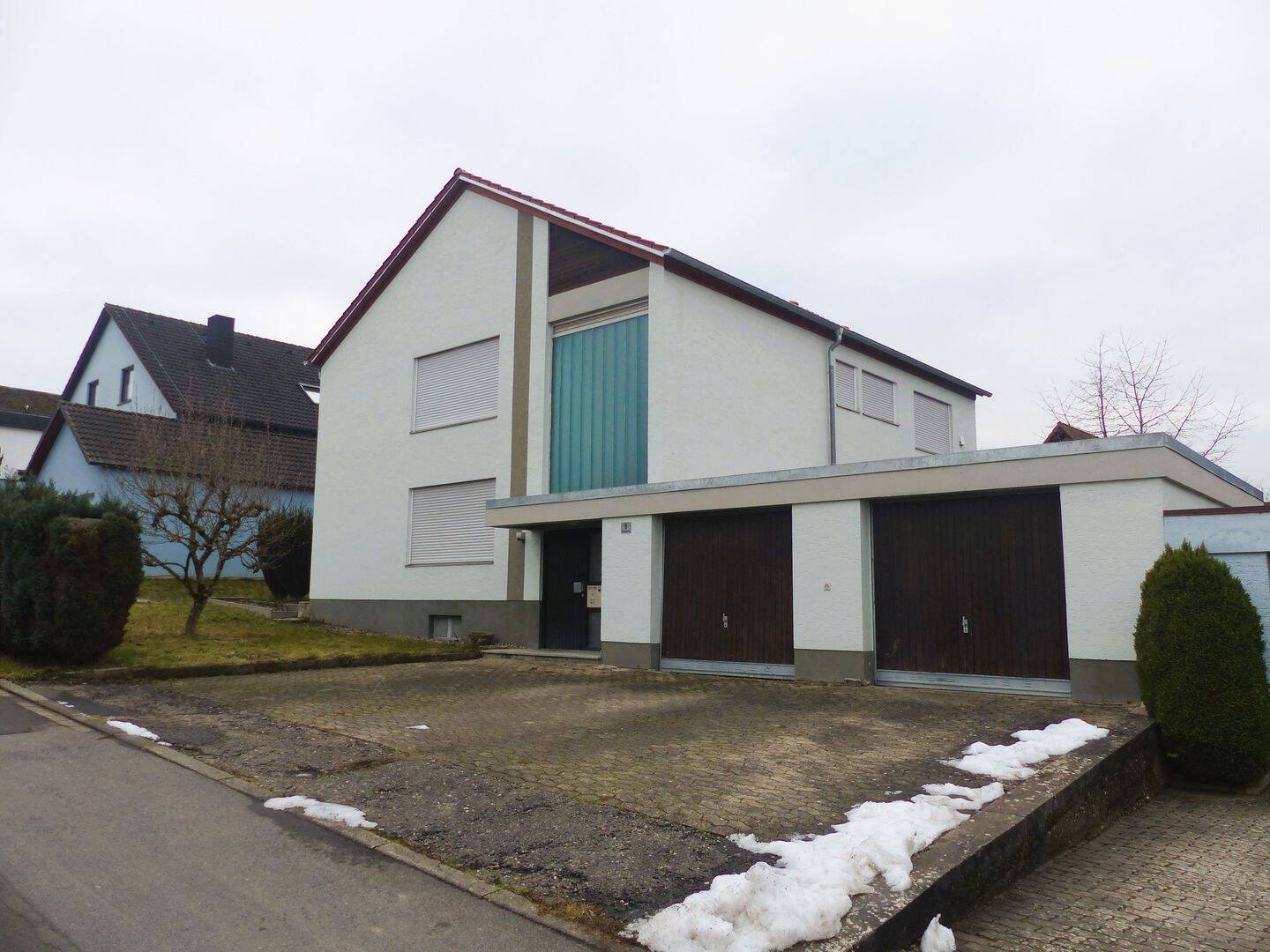 PROVISIONSFREI: Zweifamilienhaus mit großem Garten – Schwanfeld – Vorschaubild 4