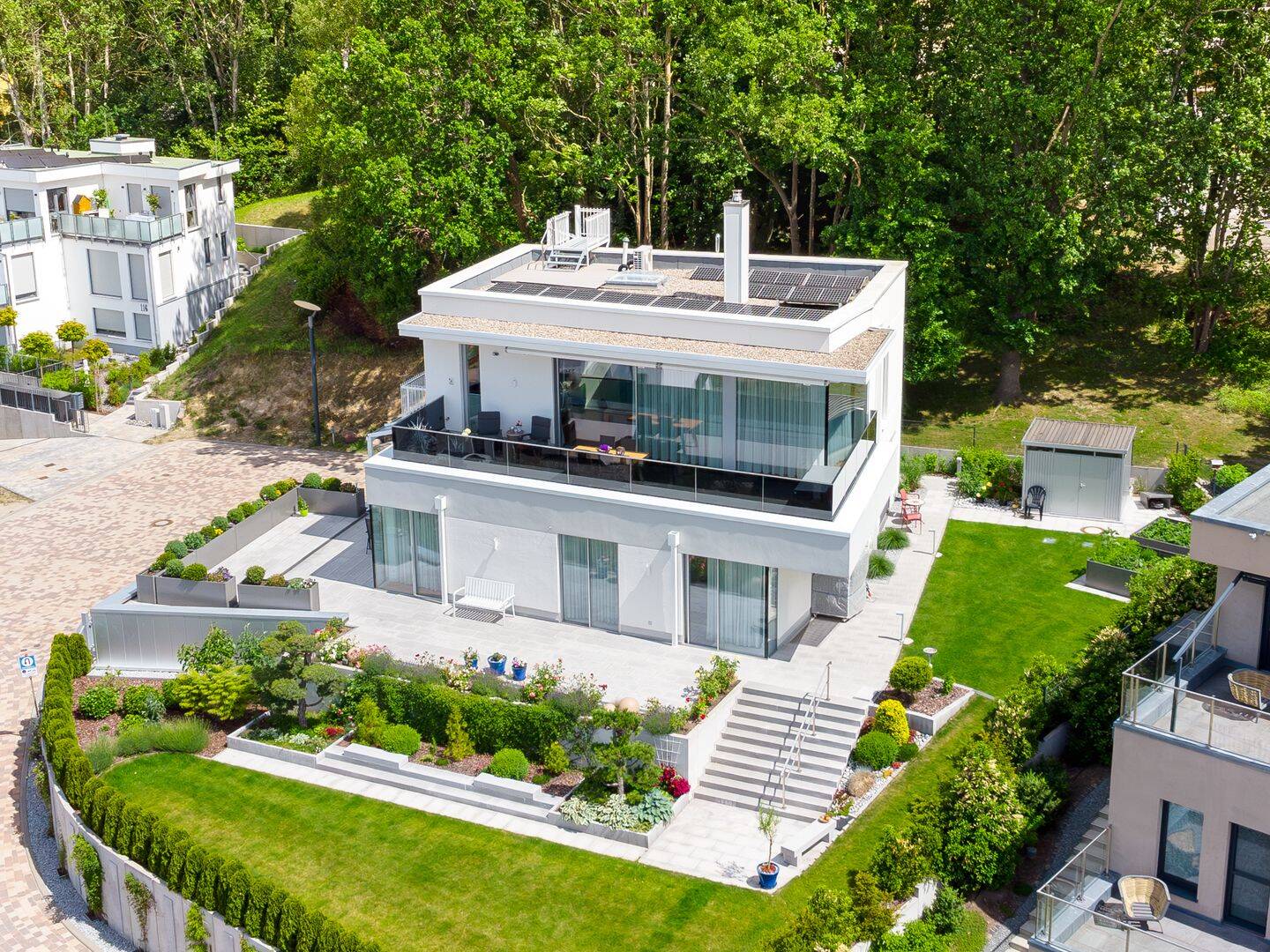 Exklusive Bauhausvilla in erhöhter Hanglage von Binz