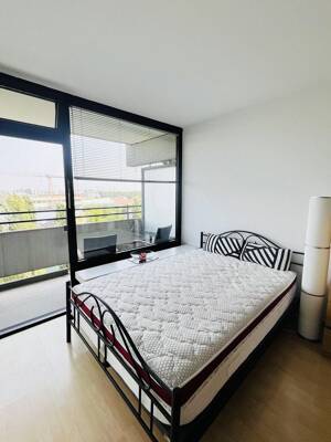 Erbpacht! Von Privat! Ohne Provision! Möbliertes Apartment m. Balkon inkl. TG-Platz, ab sofort