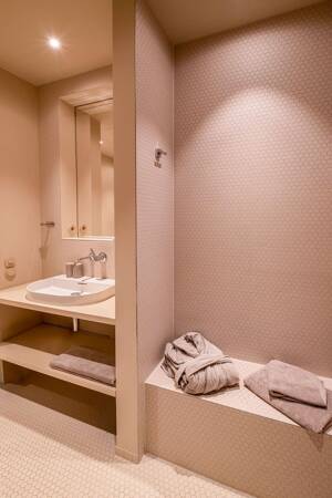 Design & Raffinesse - Vollmöblierte Residenz im ikonischen Stadtquartier Am Tacheles – 10117 Berlin – Vorschaubild 7