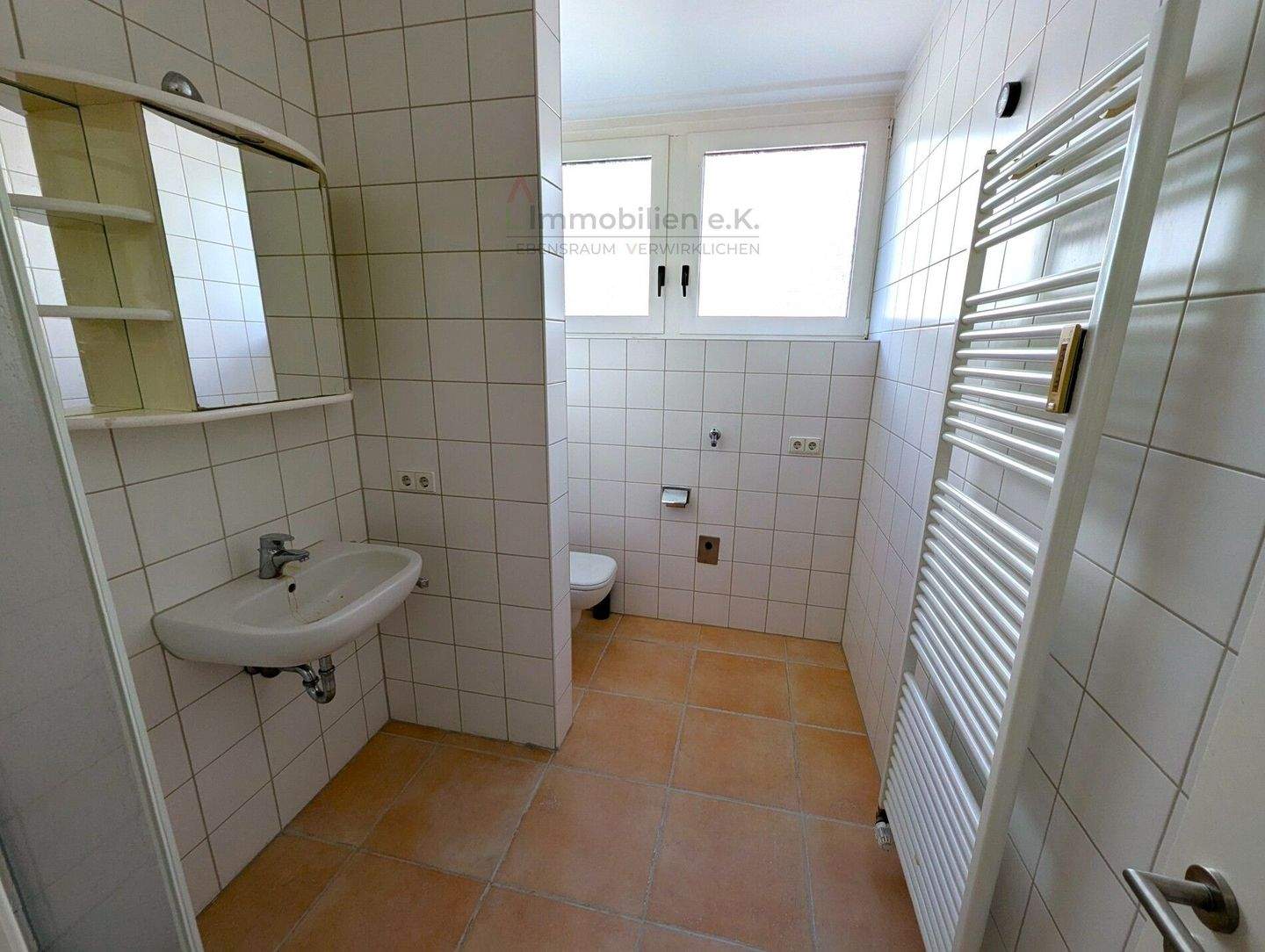 Zentrale, helle 2-Zimmer Wohnung – Stuttgart – Vorschaubild 5