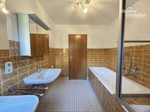 Helle 3-Zimmer-Wohnung mit Balkon, eigenem Garten und Garage in ruhiger Wohnlage – 97816 Lohr am Main – Vorschaubild 7