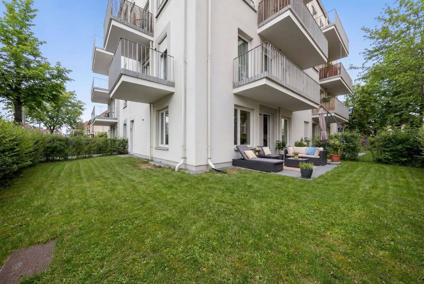 Reduzierte Provision - bezugsfrei: Wunderschöne, neuwertige 2-Zimmer-Wohnung mit eigenem Garten – Berlin – Vorschaubild 5