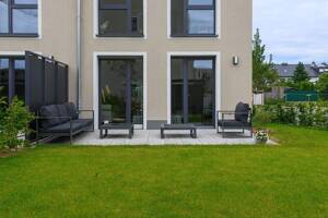 Modernes Neubau-Reihenhaus mit 6 Zimmern, Garten & Terrasse - stilvoll wohnen in den FÜNF HÖFEN!