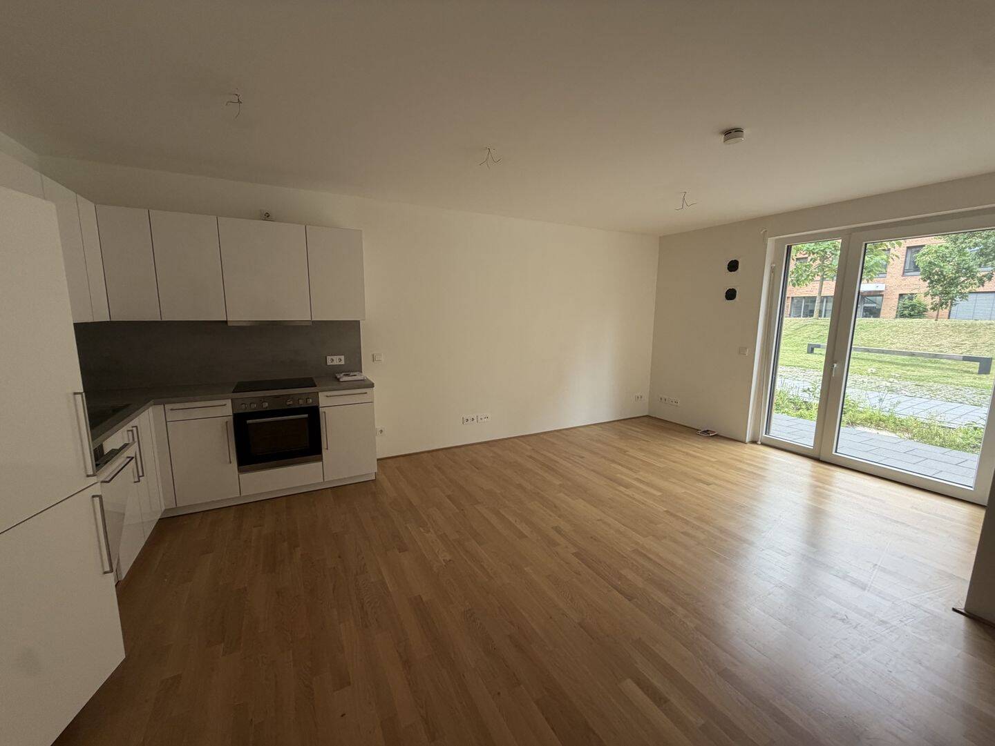 **VERMIETET** Charmante 3-Zimmer-Wohnung im Erdgeschoss – Wolfsburg – Vorschaubild 2