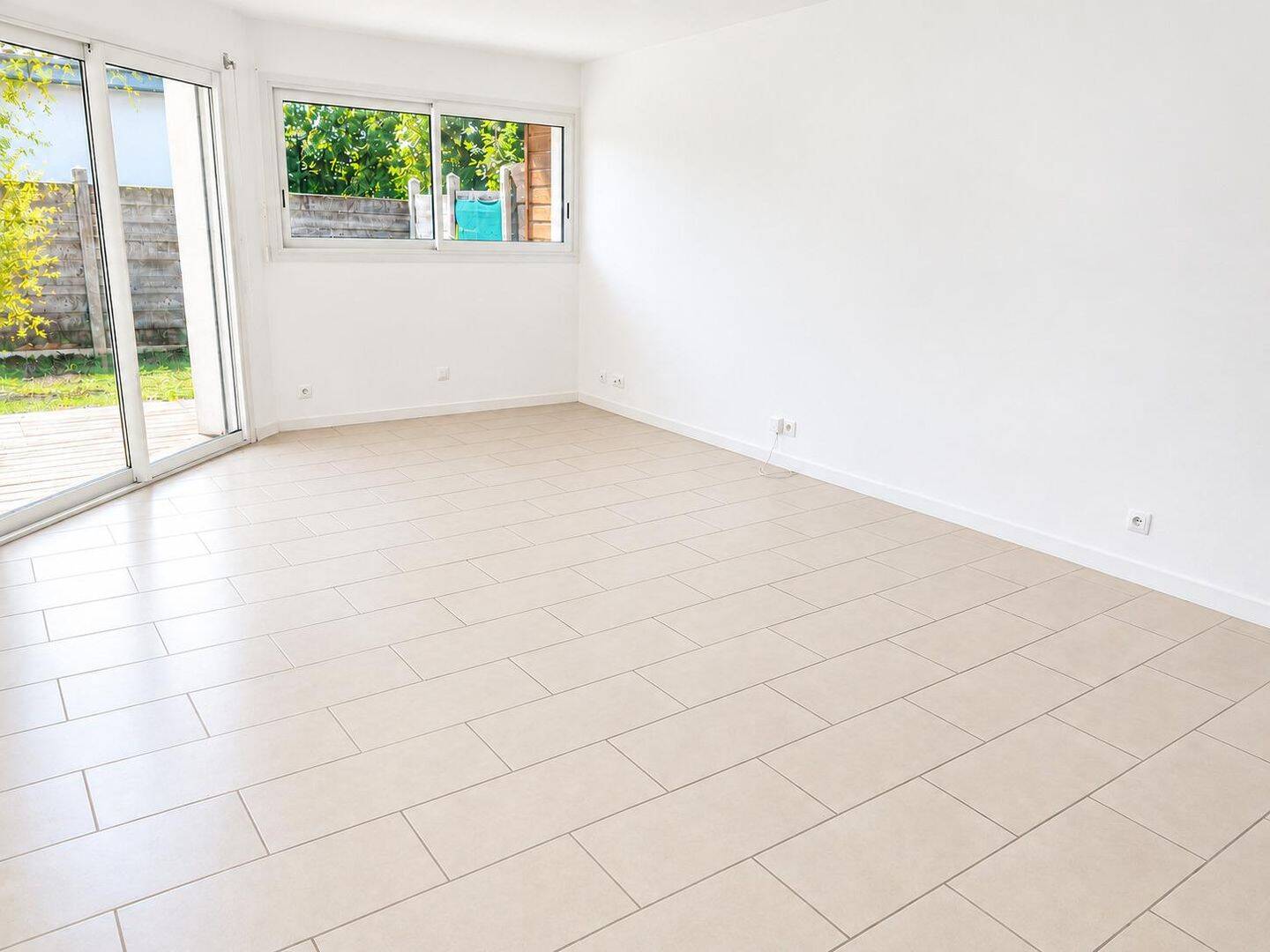Maison 4 pièces 95 m² · à Arès · 95 m² · 1 110 €/mois