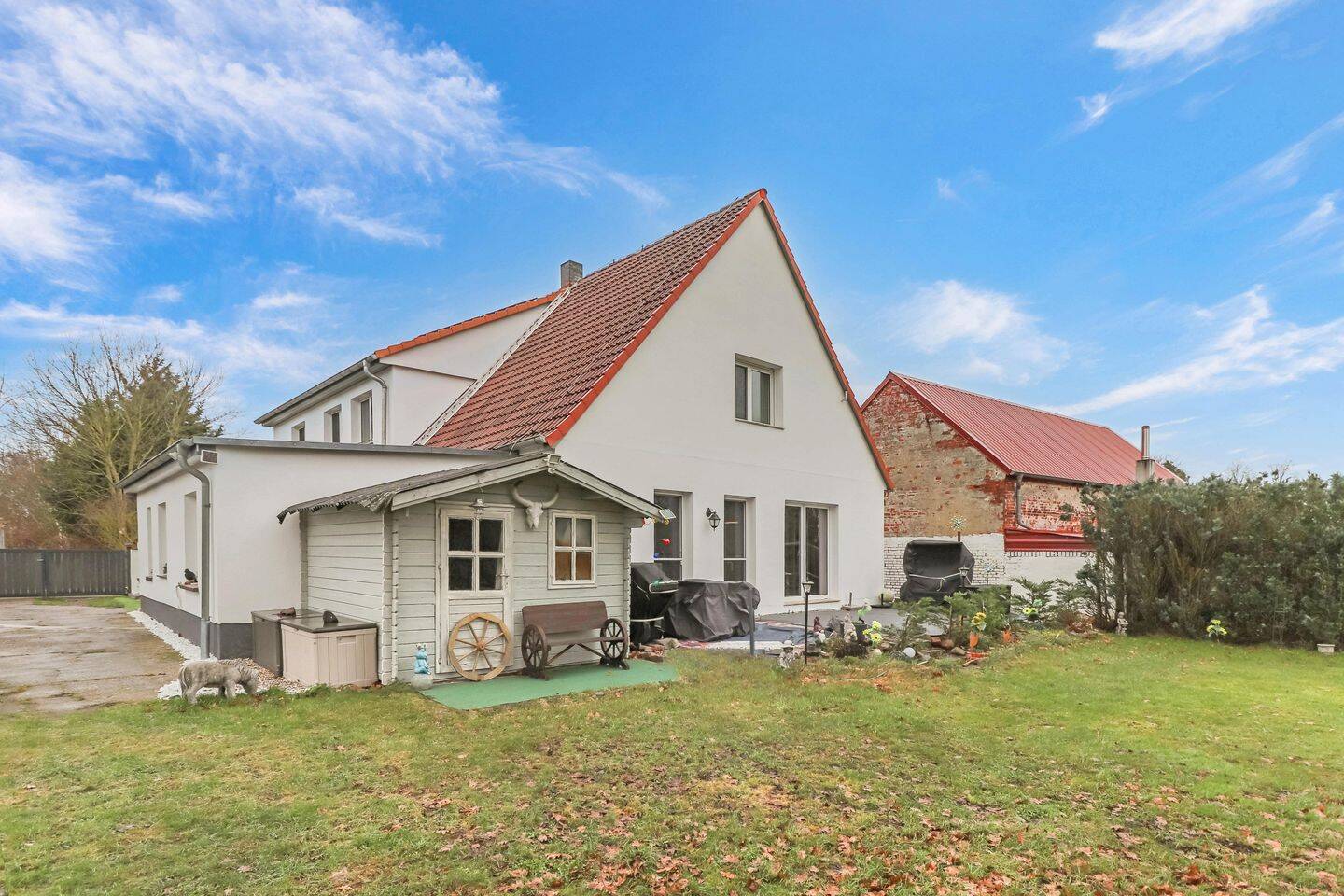 Großzügig & modern: Saniertes Einfamilienhaus mit Garten, PV-Anlage, Wallbox& Highspeed-Internet – Klietz – Vorschaubild 4