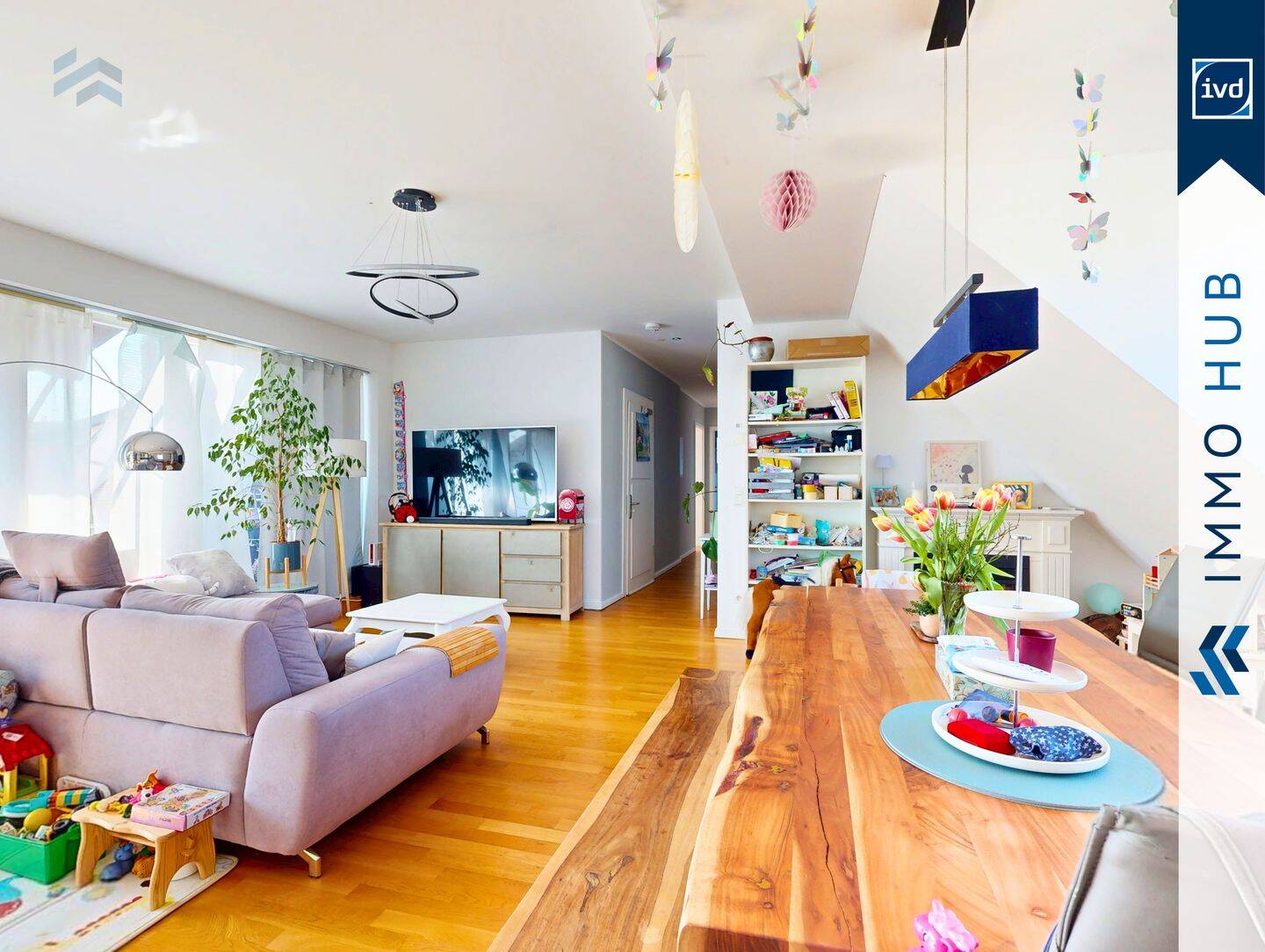 ++ Ehemaliges Palast-Theater: 4 Zimmer in Altbau-Maisonettewohnung mit großer Loggia & STP ++ – Leipzig – Vorschaubild 4