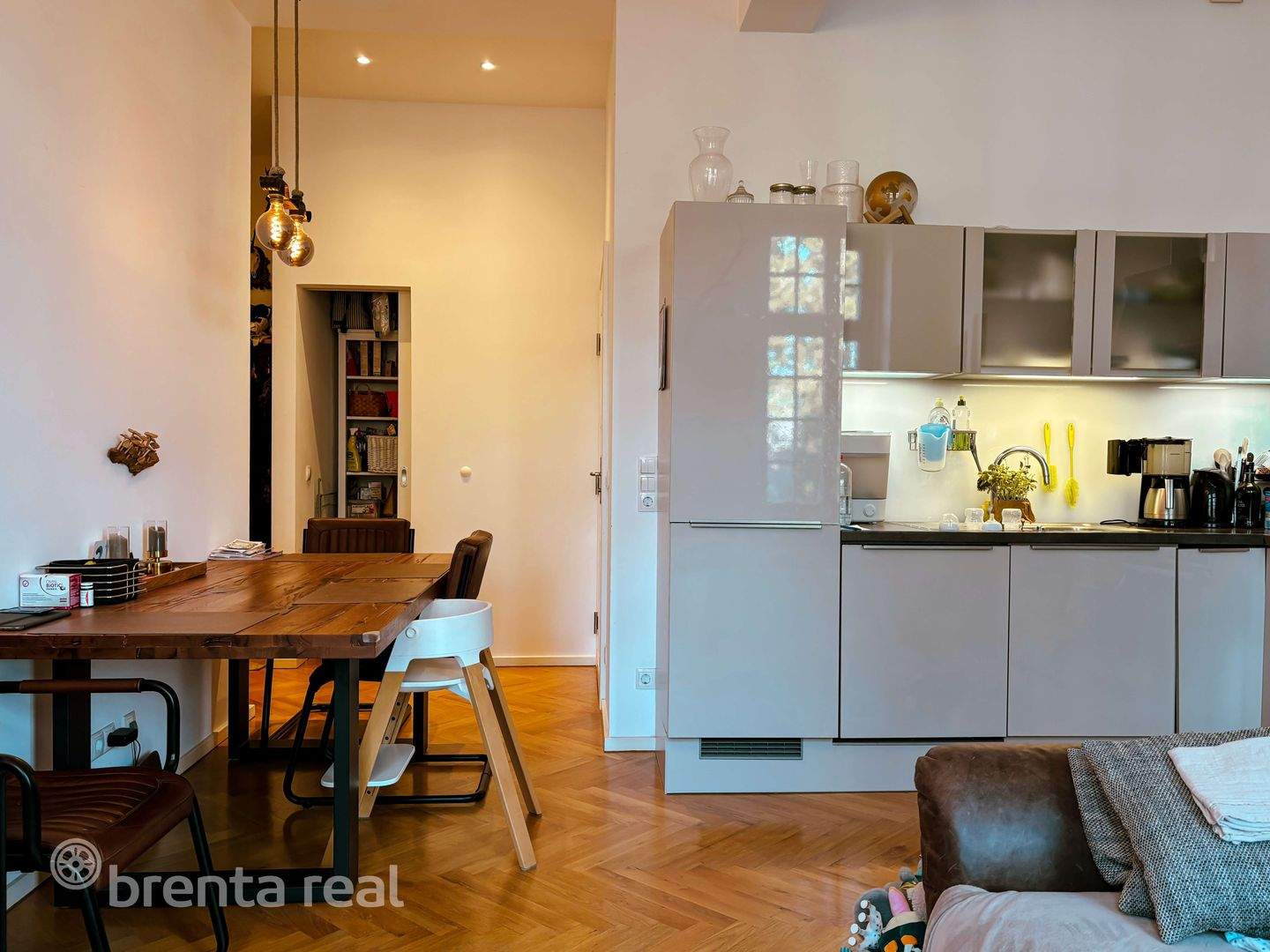 Denkmalsanierte 3 Zimmer Wohnung mit gehobener Ausstattung – Berlin – Vorschaubild 5